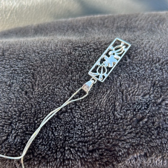 7 1/2 bracelet, 14 1/2 chain and half loop earrings - Picture 4 of 4